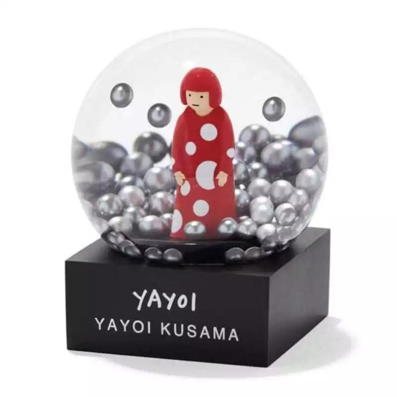 Yayoi Kusama-Snow Globe, 2019