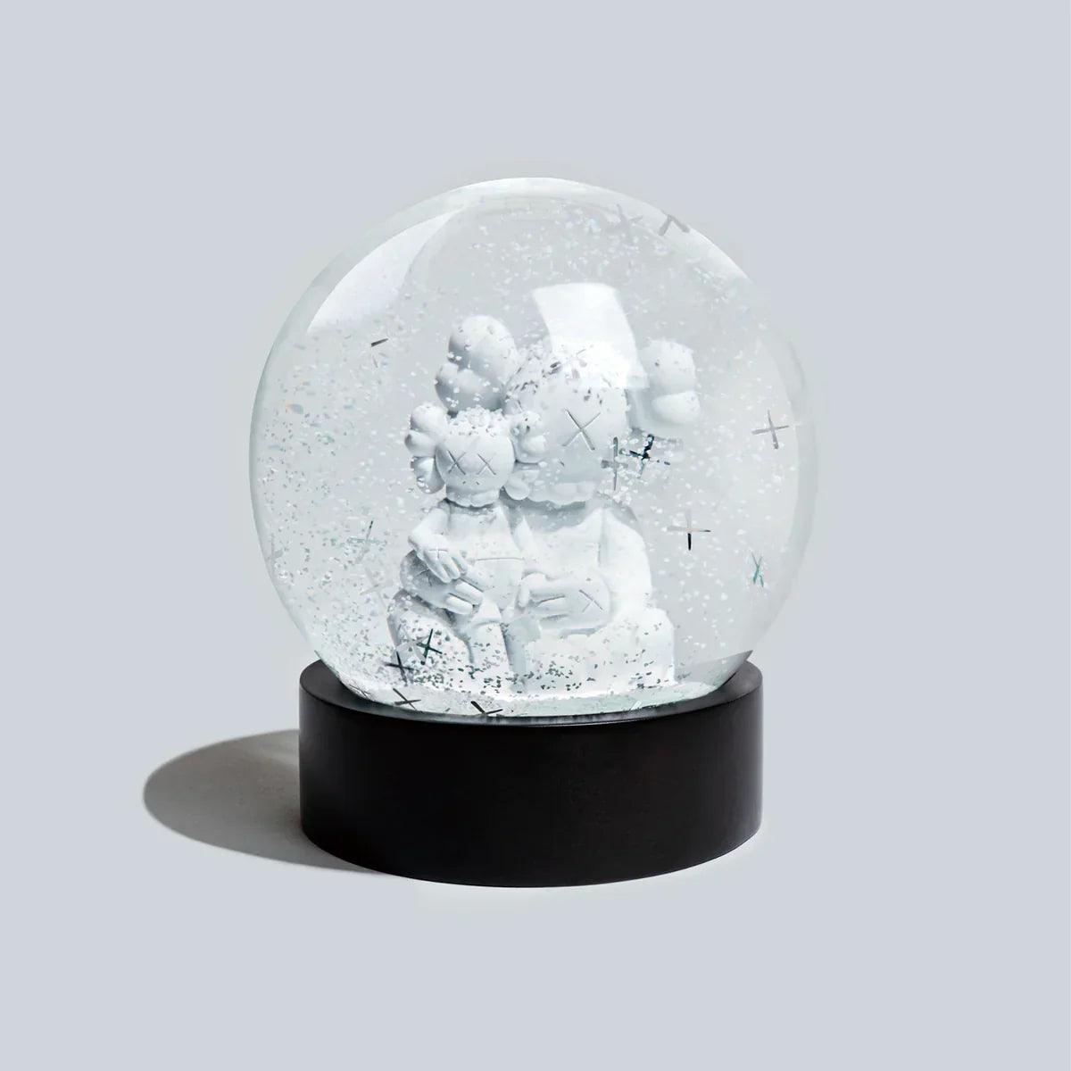 KAWS-KAWS:HOLIDAY Changbai Mountain Snow Globe