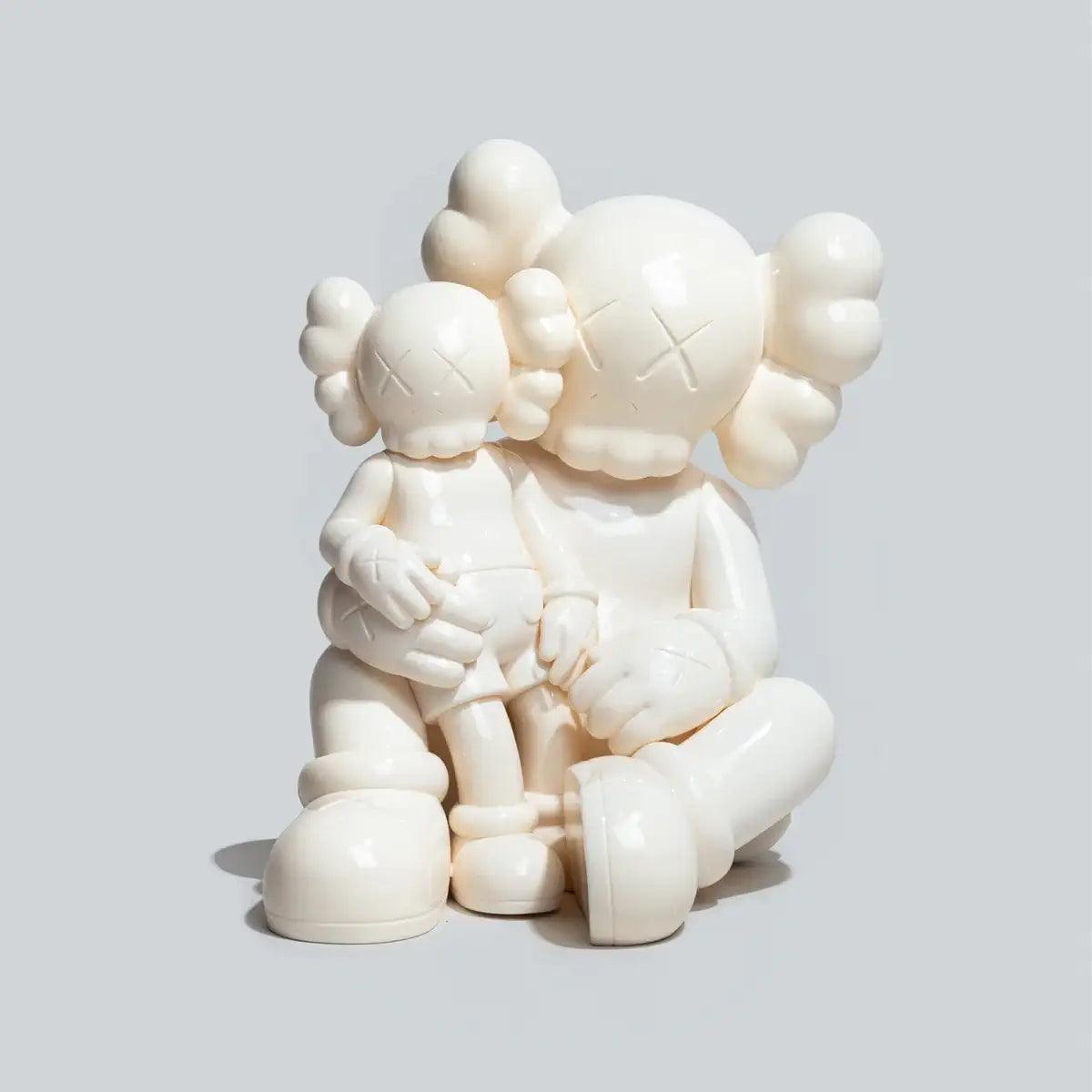 KAW-KAWS:HOLIDAY Changbai Mountain Figure (Snowy White)