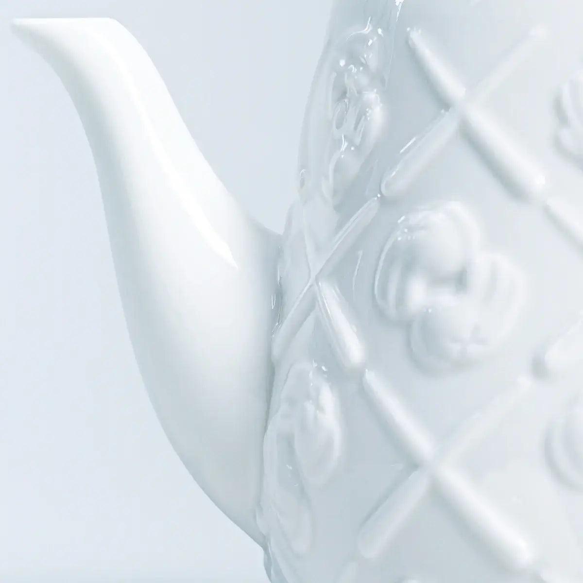 KAWS-Teapot (White)